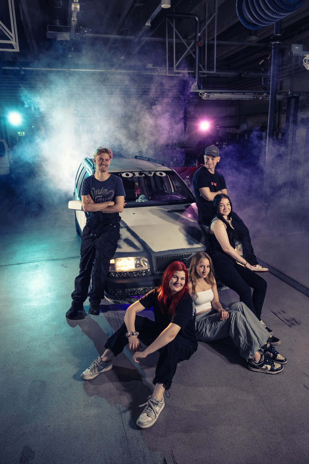 Nuoria autoharrastajia. Kuvaaja: Harri Tarvainen.