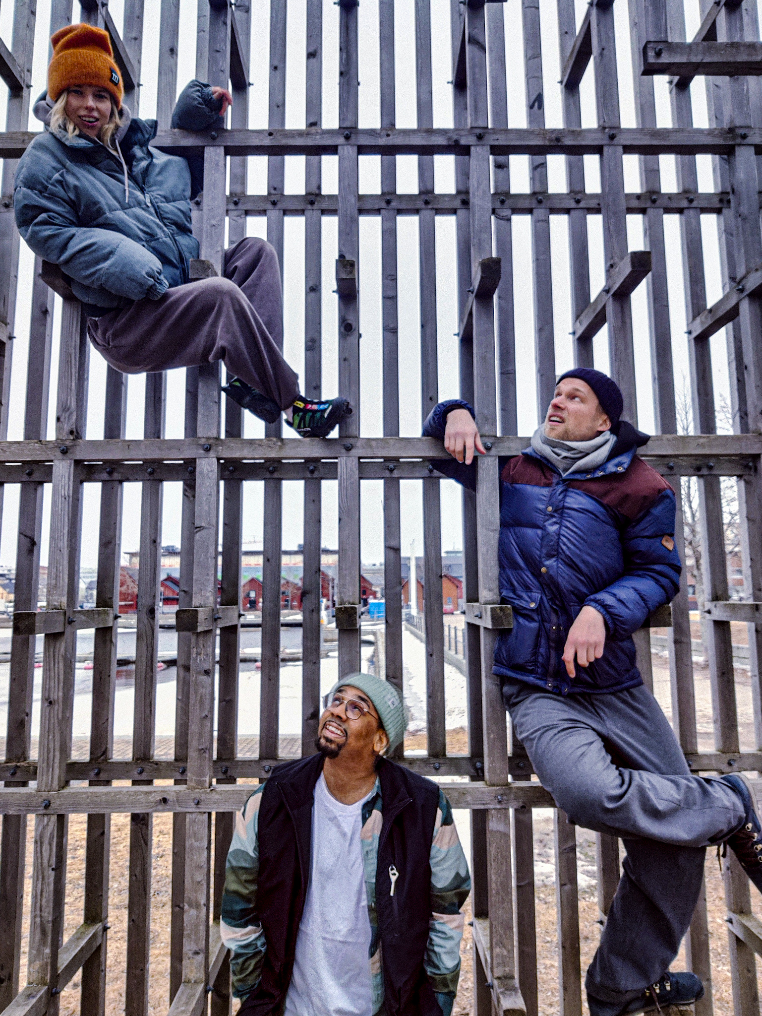 Members of the Xulu202x working group. From left to right: Viivi Forsman, Julian Owusu and Antti Uimonen. Photography by Kalle Jurvelin.